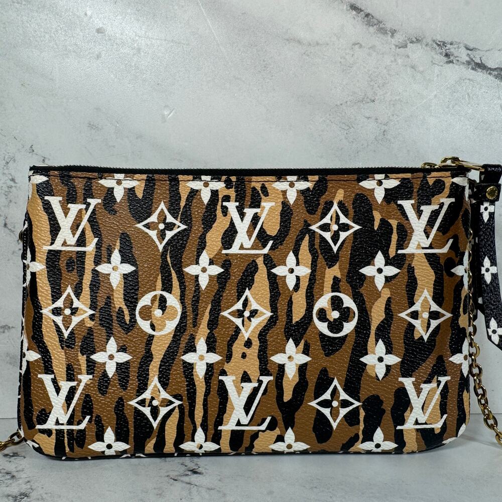 Louis Vuitton Jungle Pochette Double Zip Shoulder/Crossbody bag leopard monogram - Picture 2 of 16